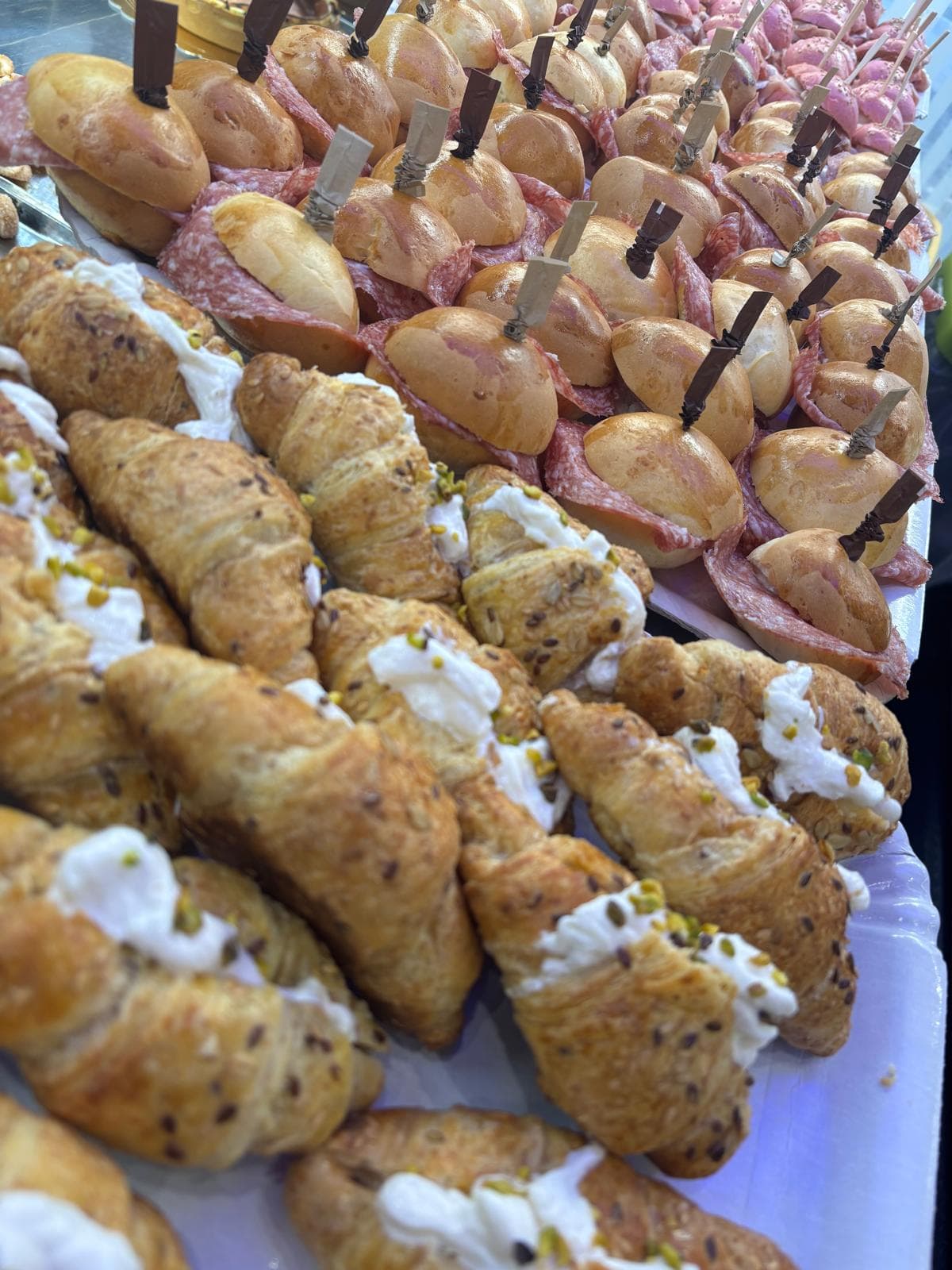 Scatto 36 dalla galleria New Pitti